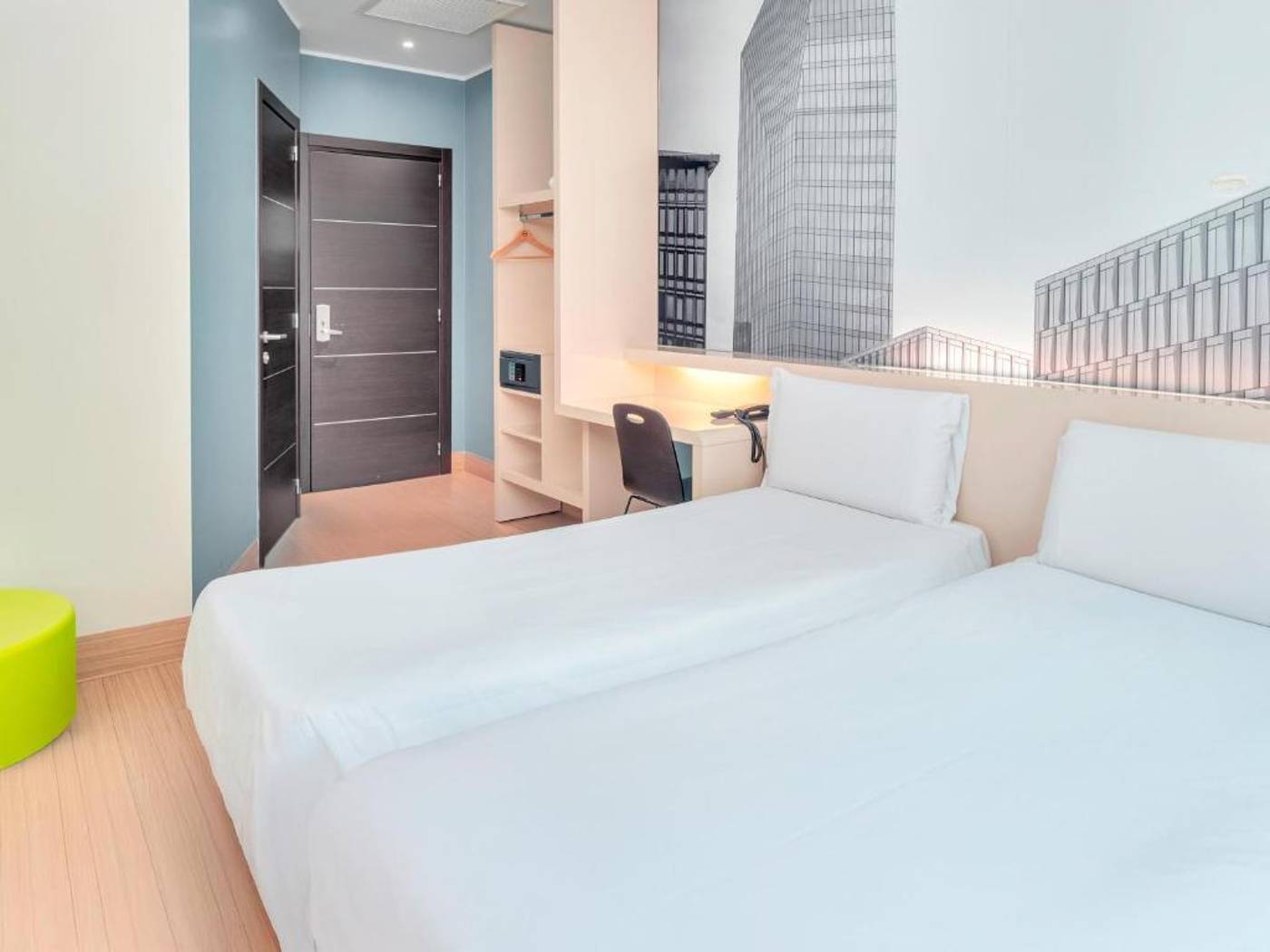 B-B-Hotel-Milano-Cenisio-Garibaldi-Room-20