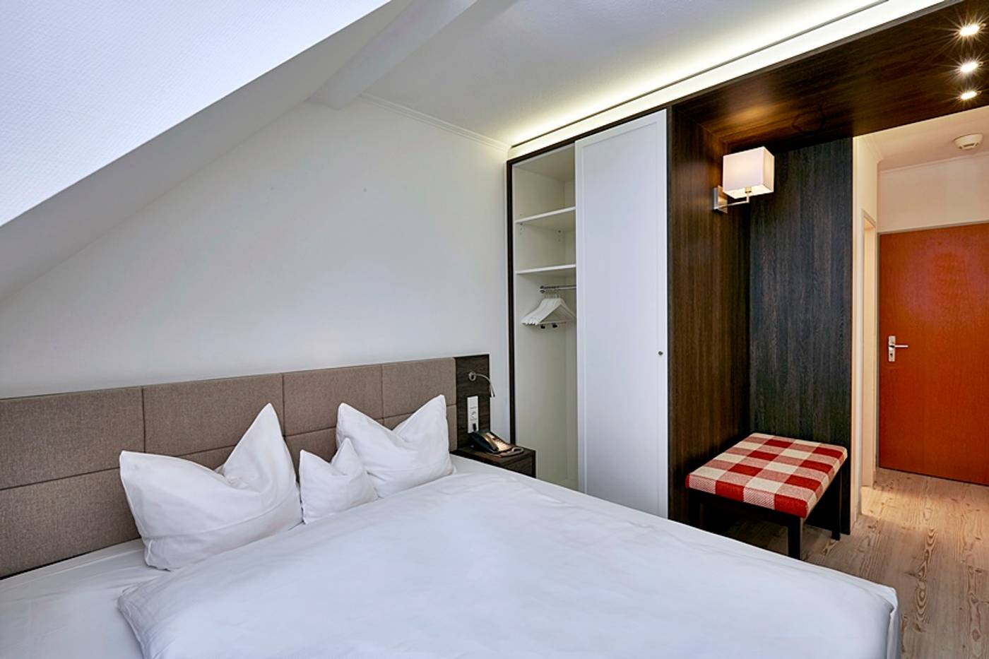 H+ Hotel Nürnberg-Germany-Nuremberg-General view-8