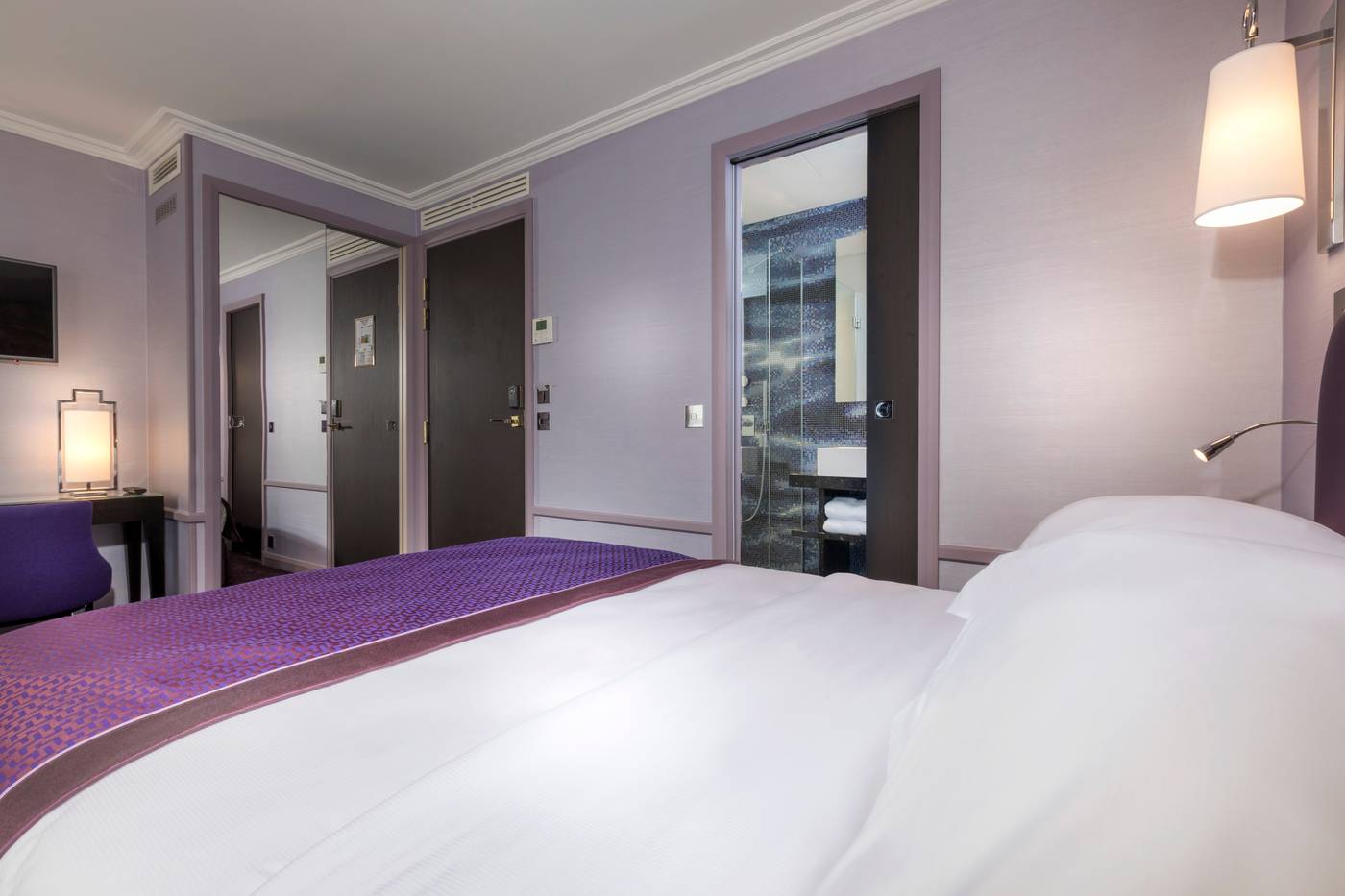 Vendome-Opera-Room-13