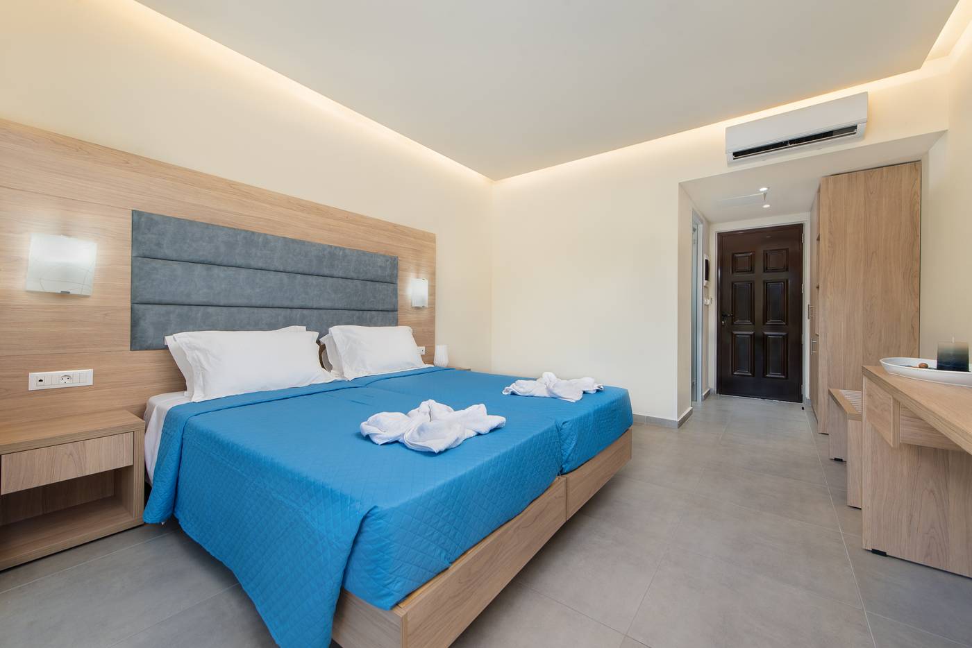 Euroxenia-Marathon-Hotel-Room-15