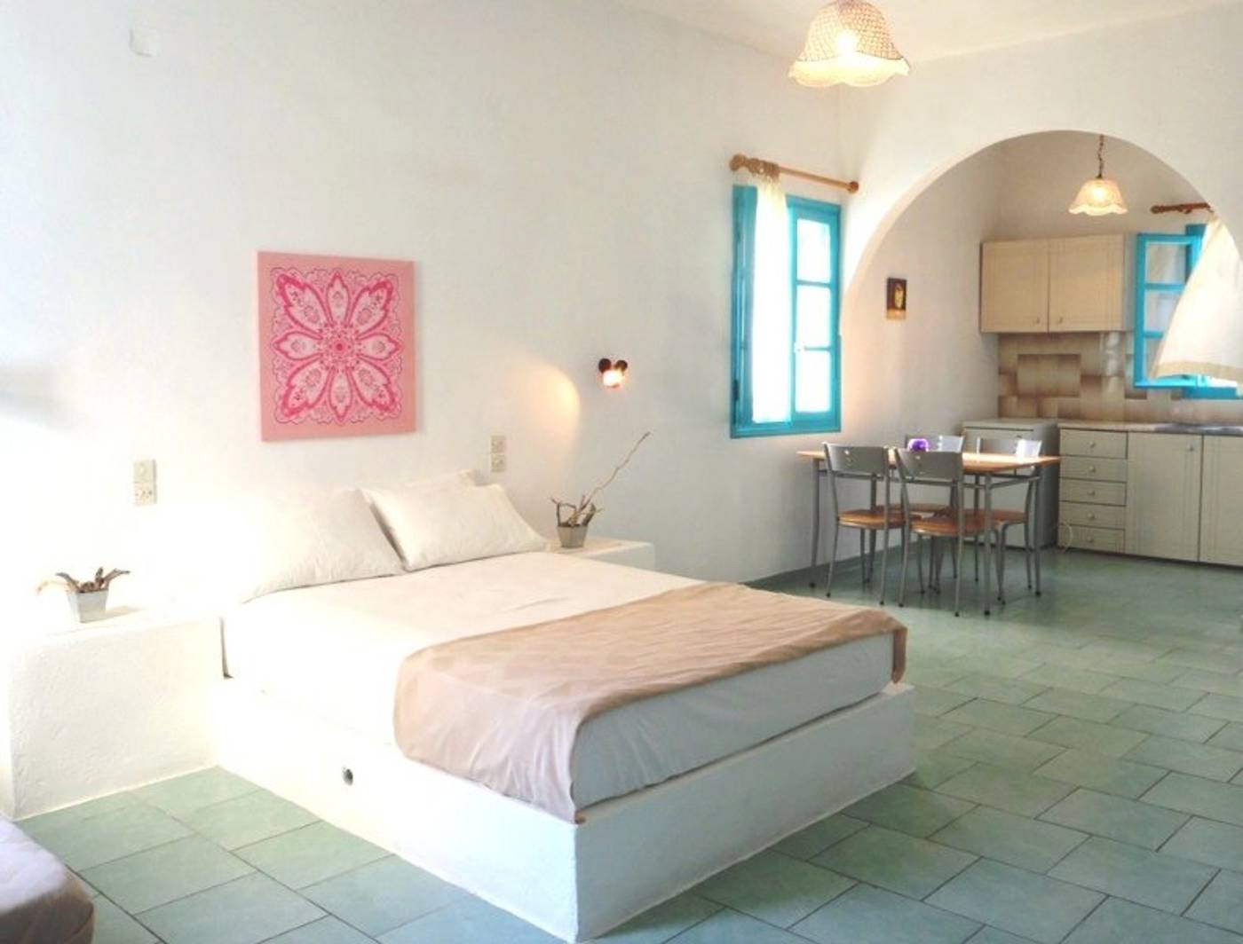 Nissia-Apartments-Room-10