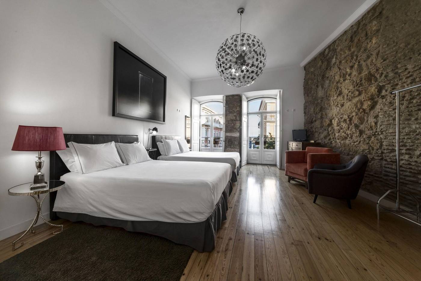 Casa-Do-Bairro-Bed---Breakfast-Room-15