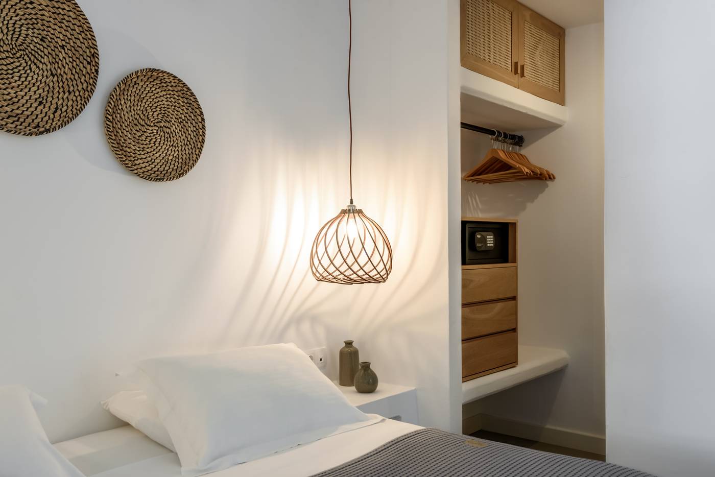 Nissia-Apartments-Room-42