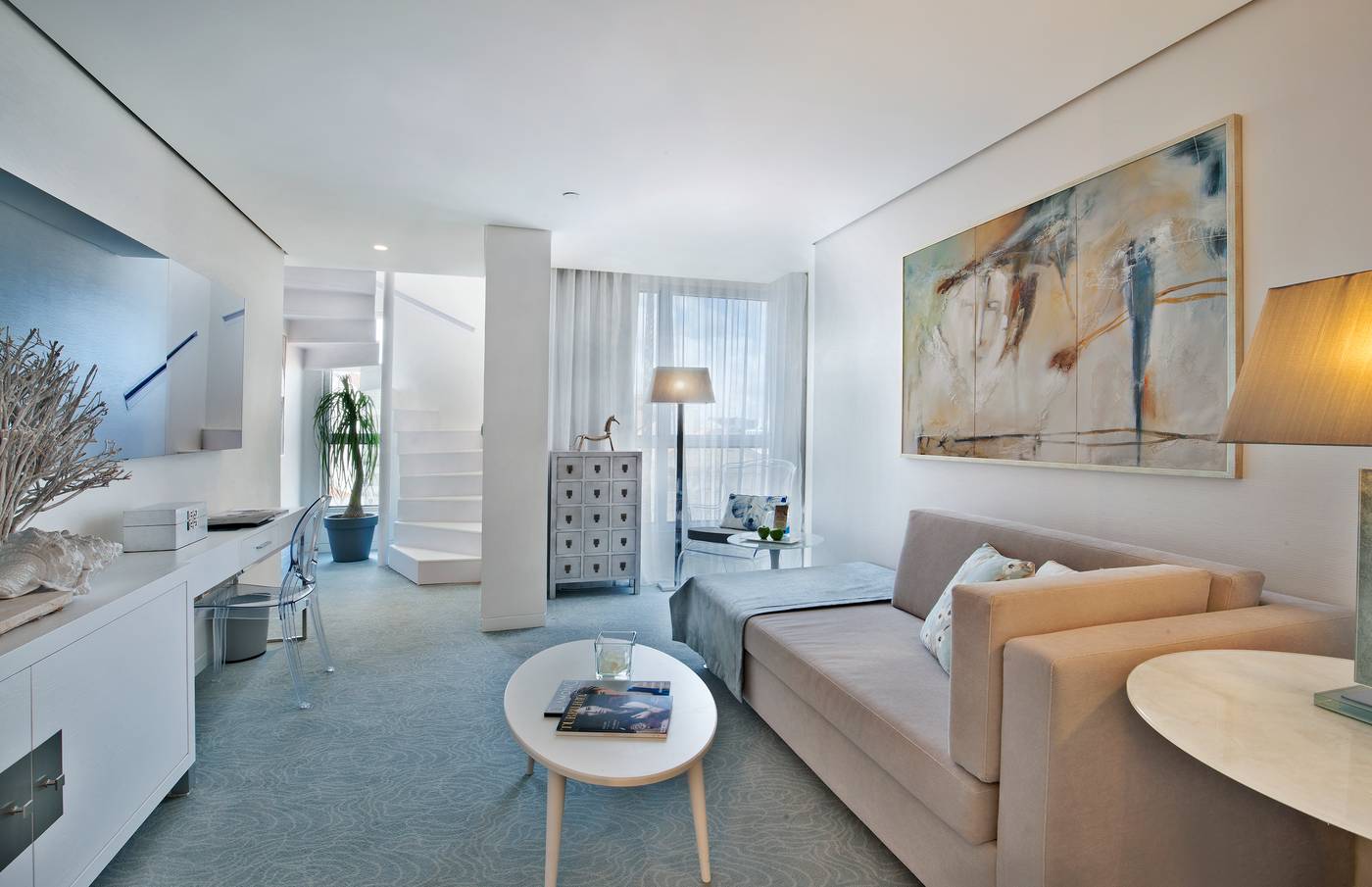 White-Lisboa-Room-20