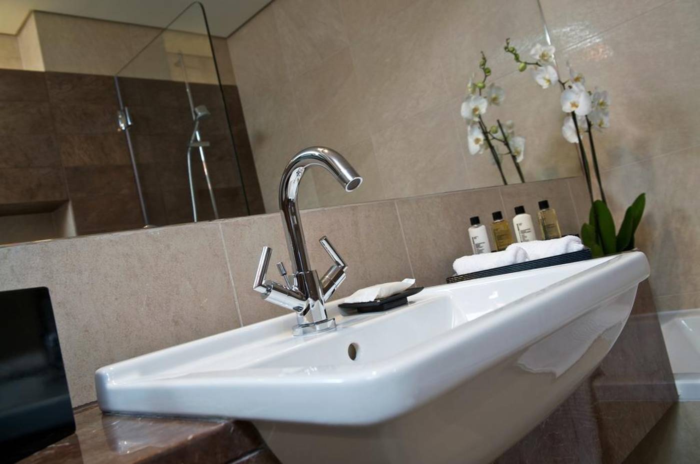 Fraser-Suites-Doha-Room-27