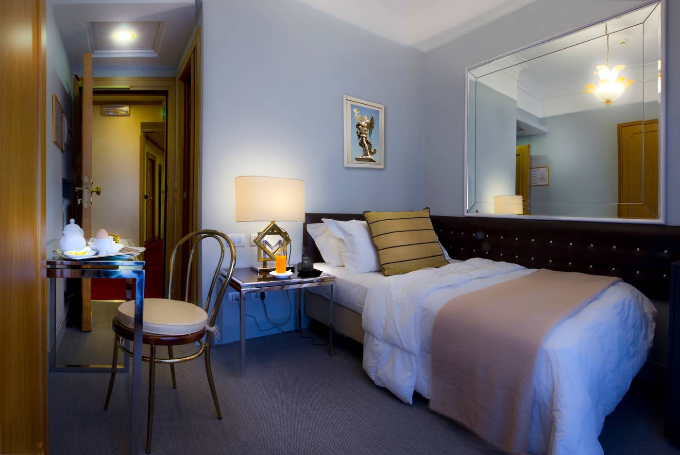 Marcella-Royal-Rooftop-Garden-Room-39