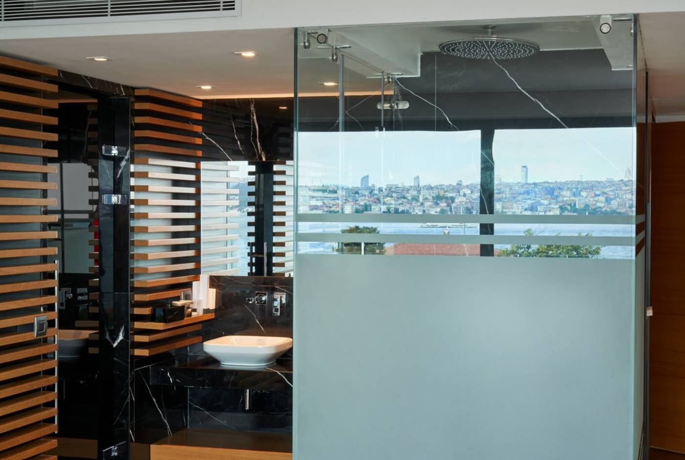 Metropolitan-Hotels-Bosphorus-Room-22