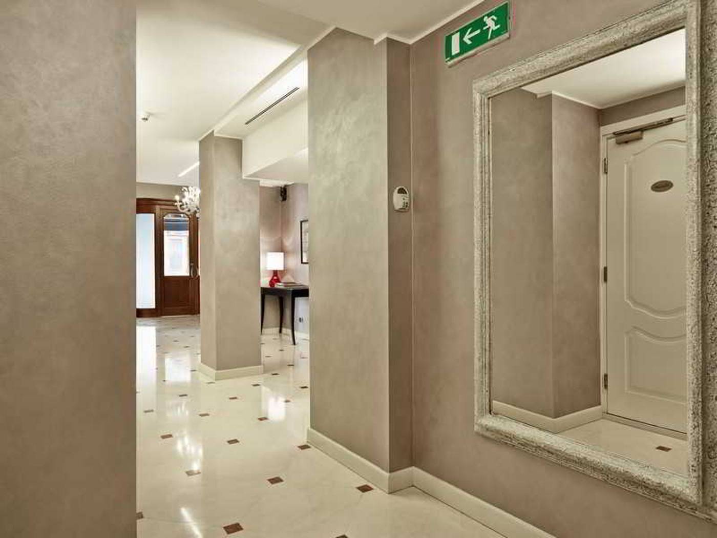 Hotel Continentale-Italy-TRIESTE-Lobby-5