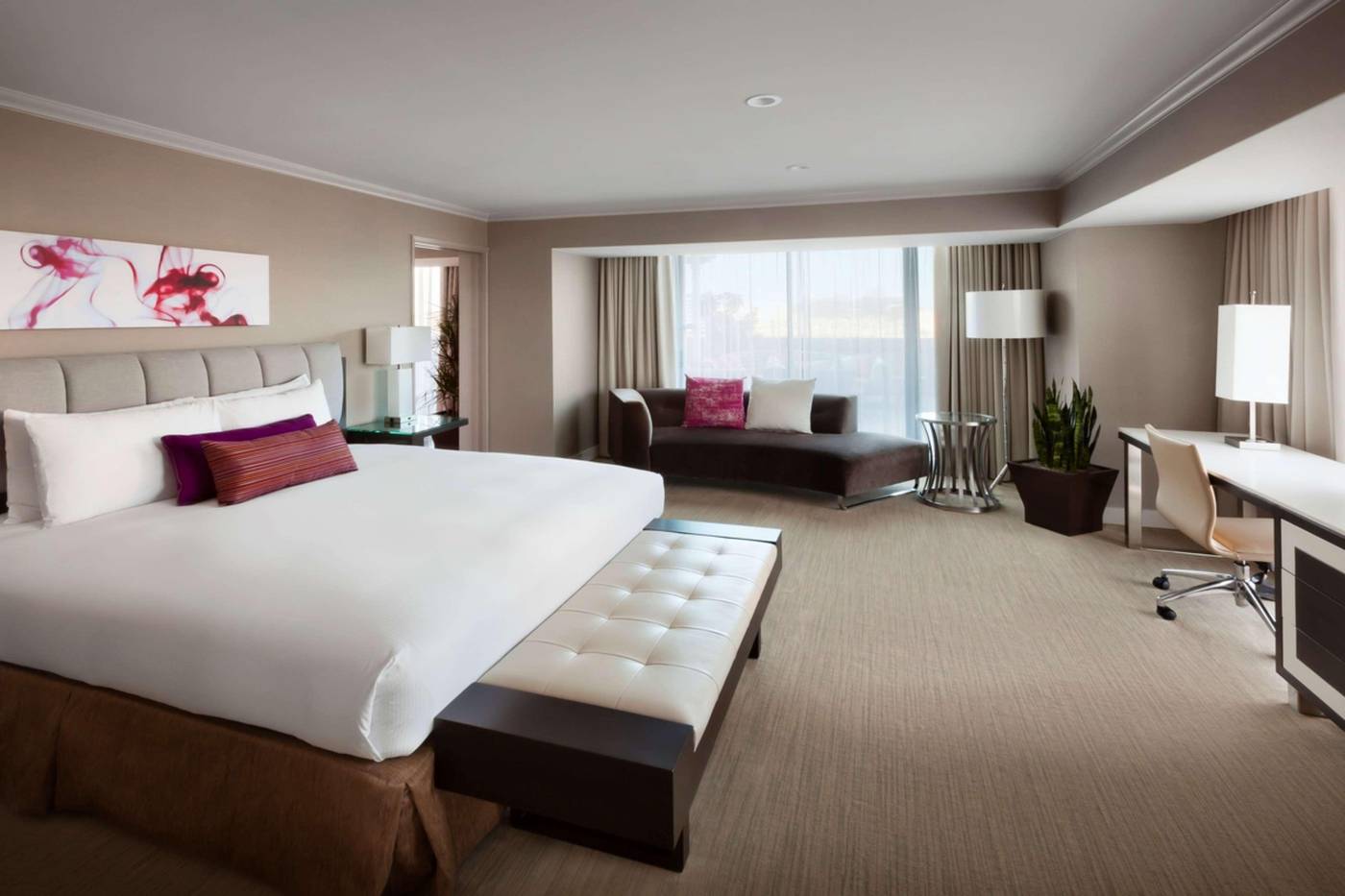 Hilton-Anaheim-Room-50