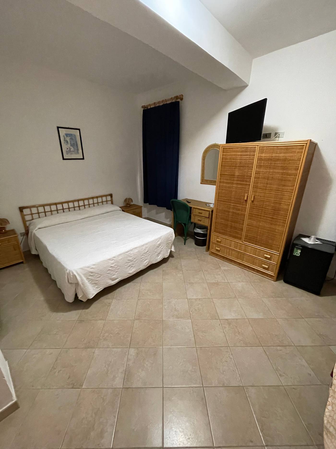 Hotel-Miramare-Garzia-Room-13