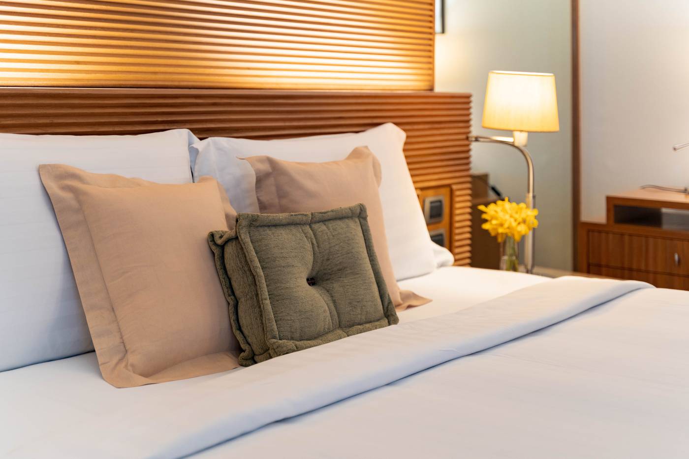 Dusit-Princess-Srinakarin-Bangkok-Room-26