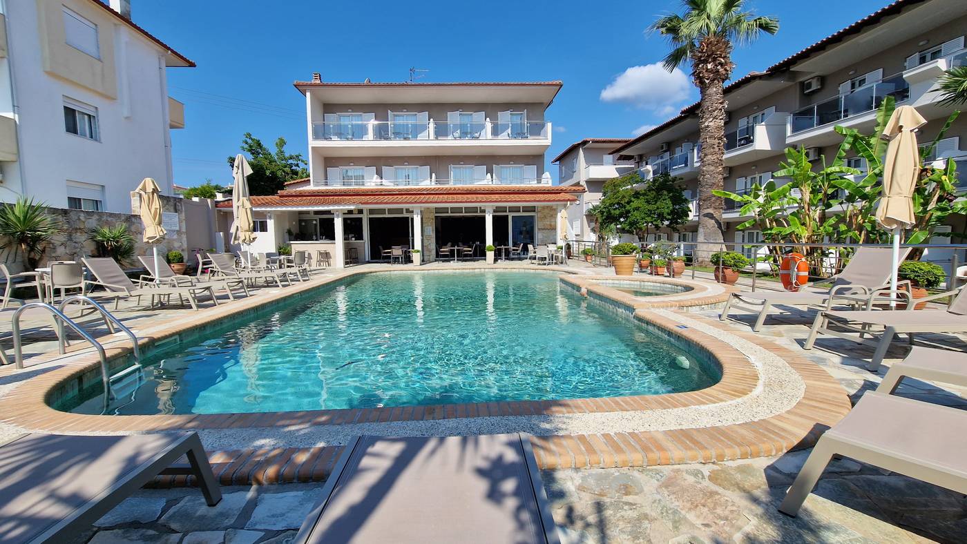 Sarantis-Hotel-General-view-3