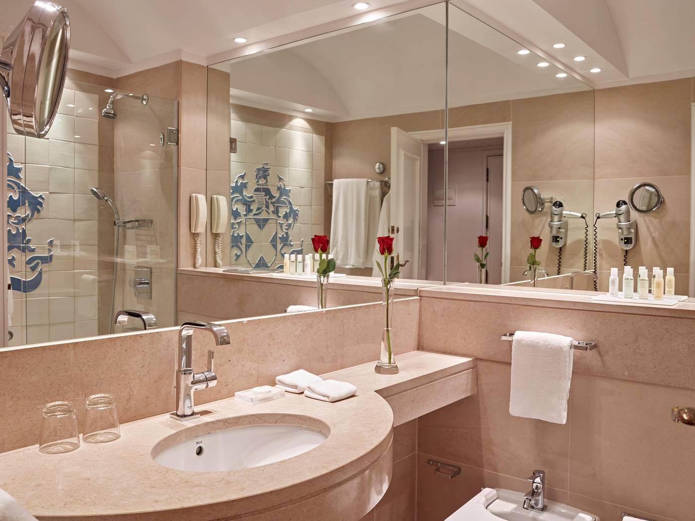 Le-Meridien-Penina-Golf---Resort-Room-47