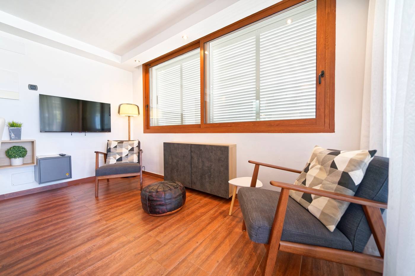 Apartamentos-Cocoteros-Room-19