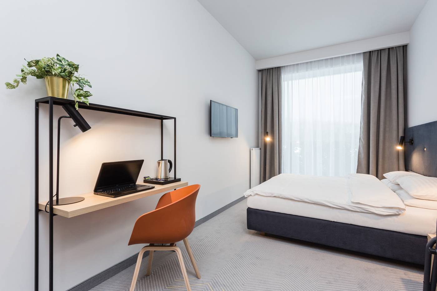 Platinum-Hotel---Residence-Room-6