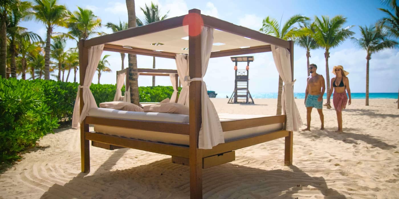 Royal-Hideaway-Playacar-All-Inclusive-Beach-90