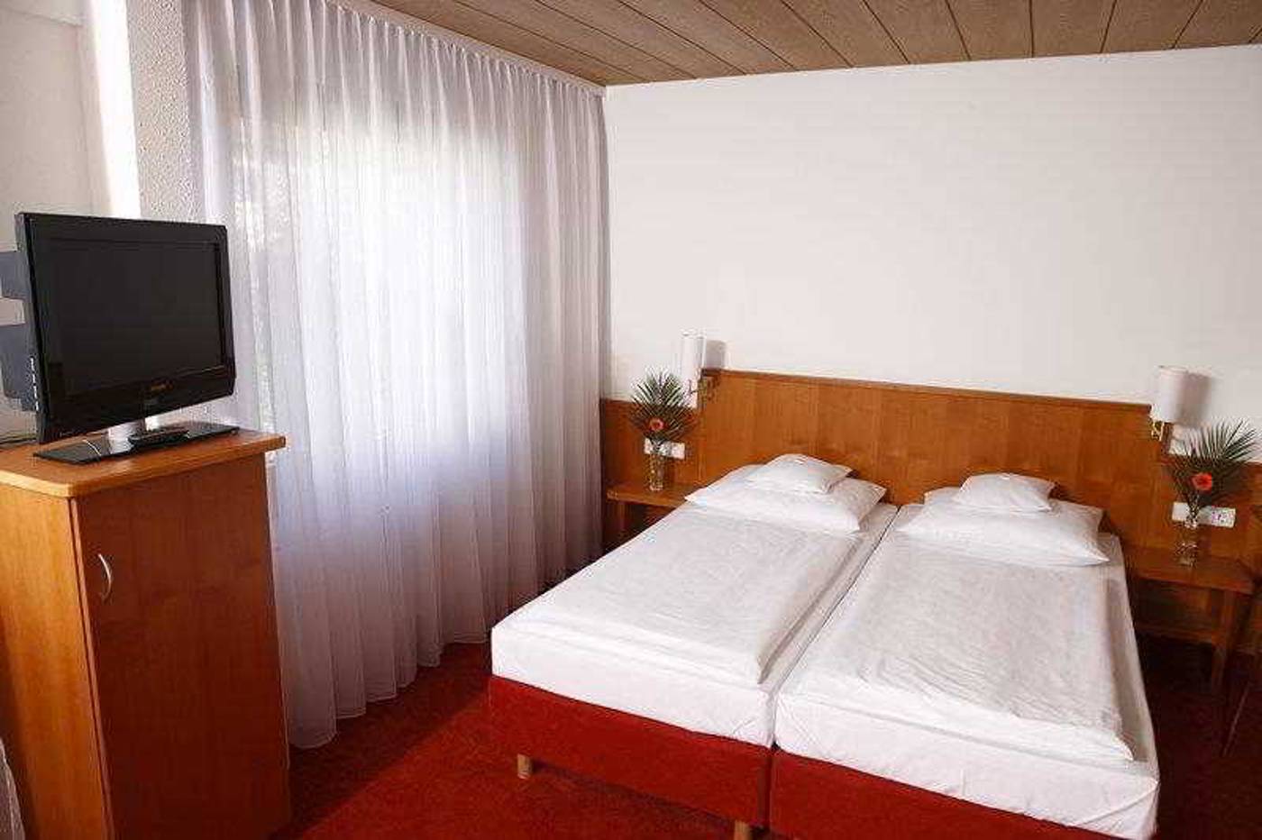 Hotel Stuttgart 21-Germany-STUTTGART-General view-1