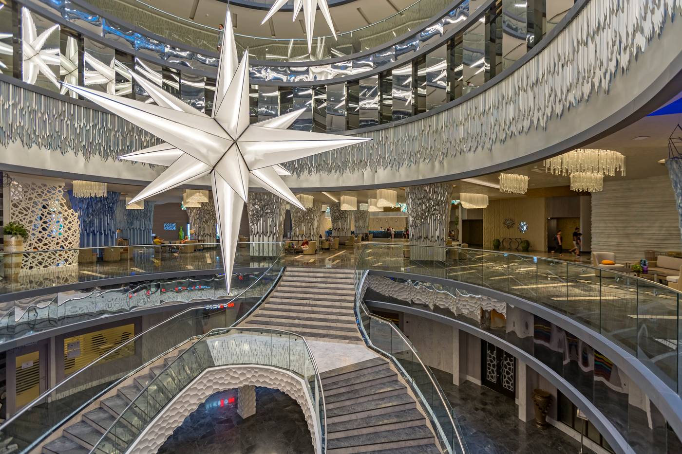 Royal-Seginus-Lobby-71