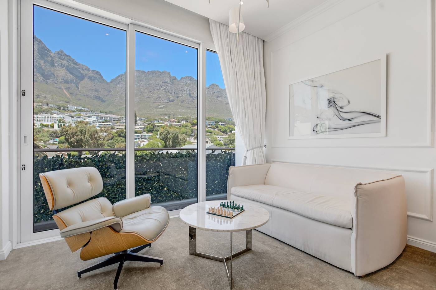 The-Marly-Boutique-Hotel---Spa-Room-10