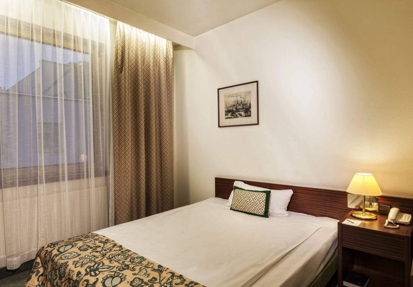 Danubius-Hotel-Hungaria-City-Center-Room-39