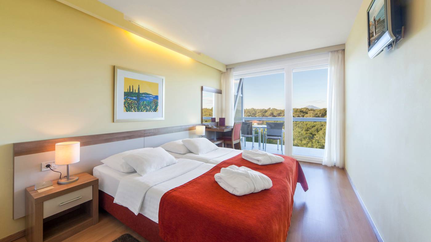 Hotel-Aurora-Room-14