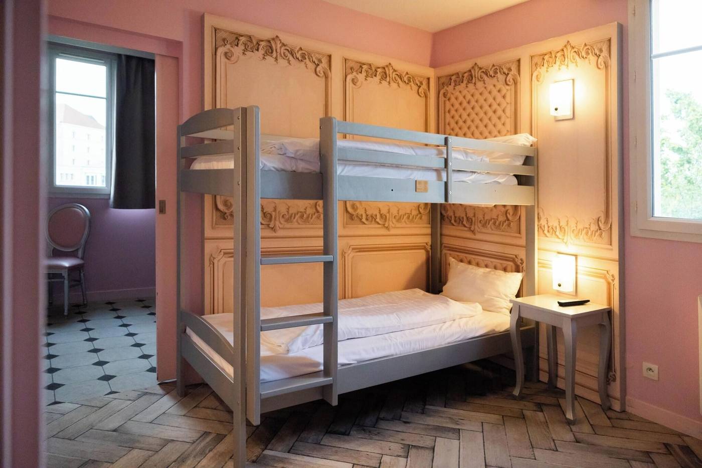 Explorers-Hotel-Room-22