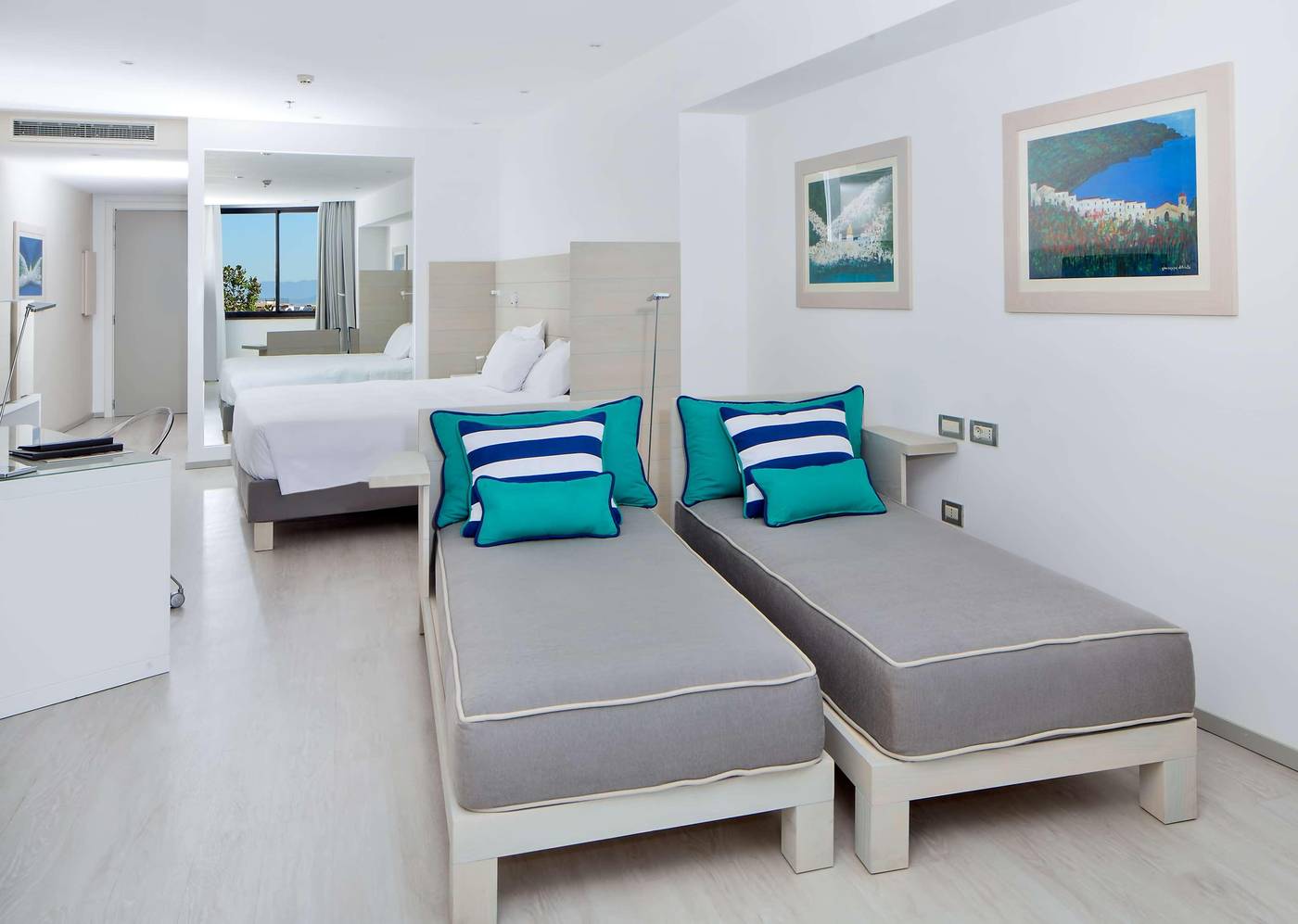 Hilton-Sorrento-Palace-Room-29