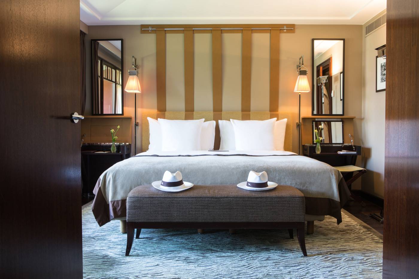 La-Reserve-Geneve---Hotel-Spa-and-Villa-Room-43