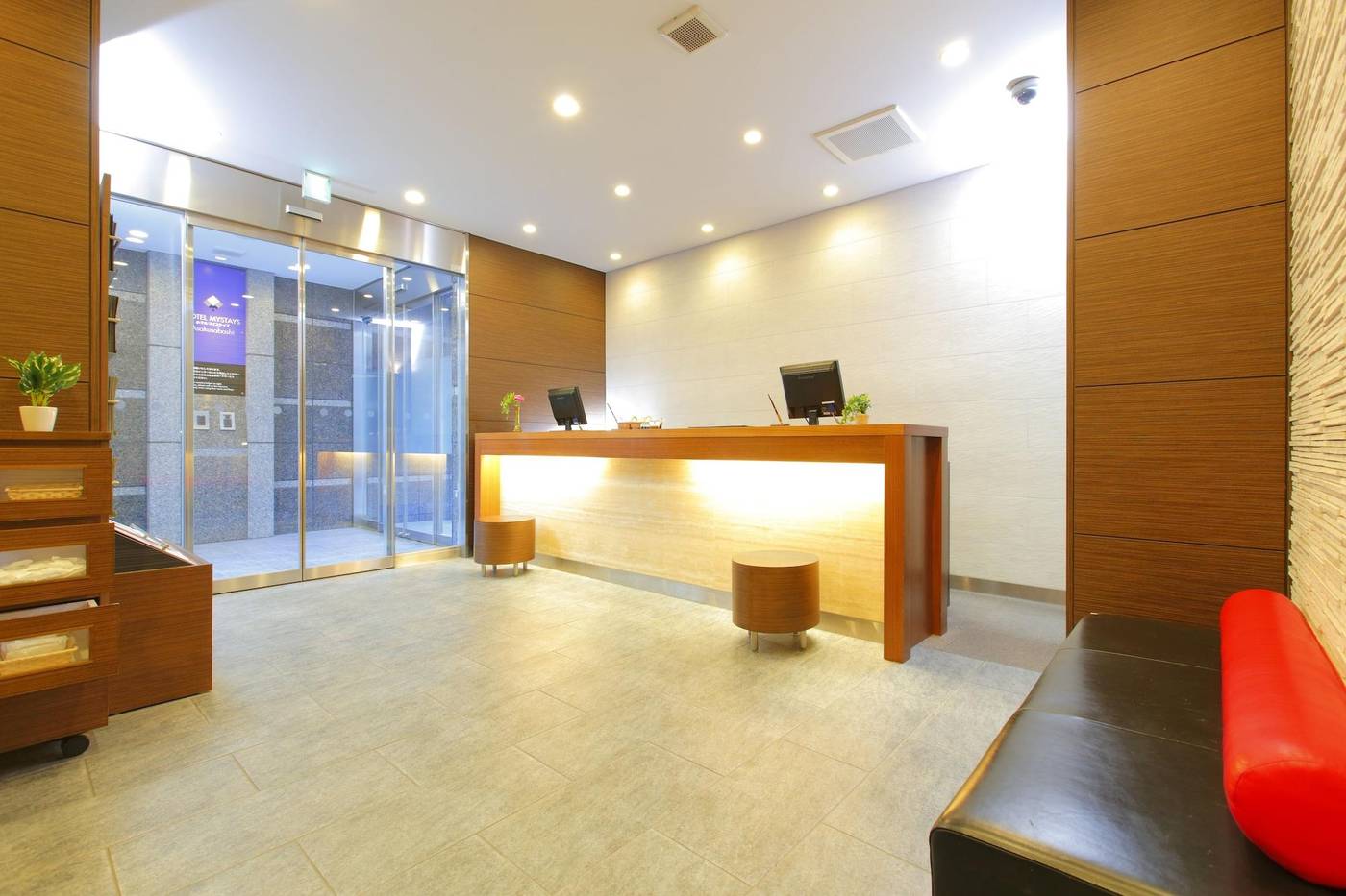 Hotel MYSTAYS Asakusabashi-Japan-TOKYO-Lobby-7