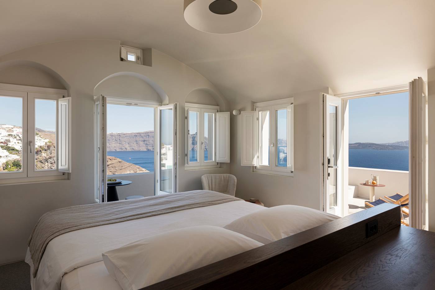 Canaves-Oia-Suites---Adults-Only-Room-21