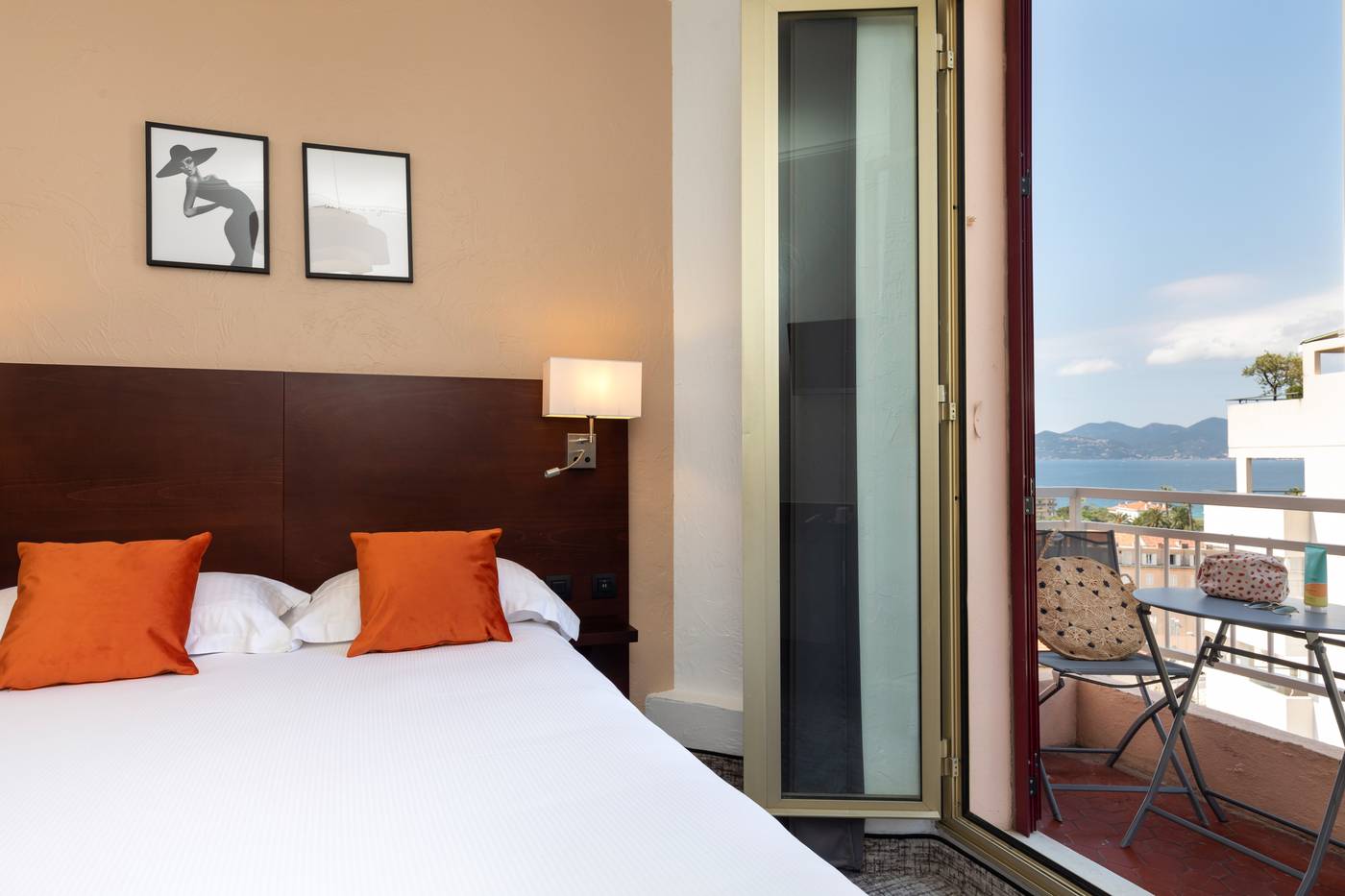 Hotel-Des-Orangers-Room-47