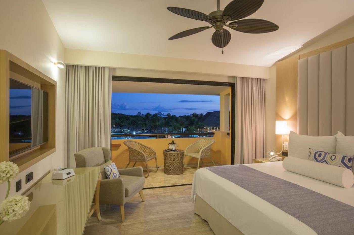 Grand Palladium White Sand Resort & Spa