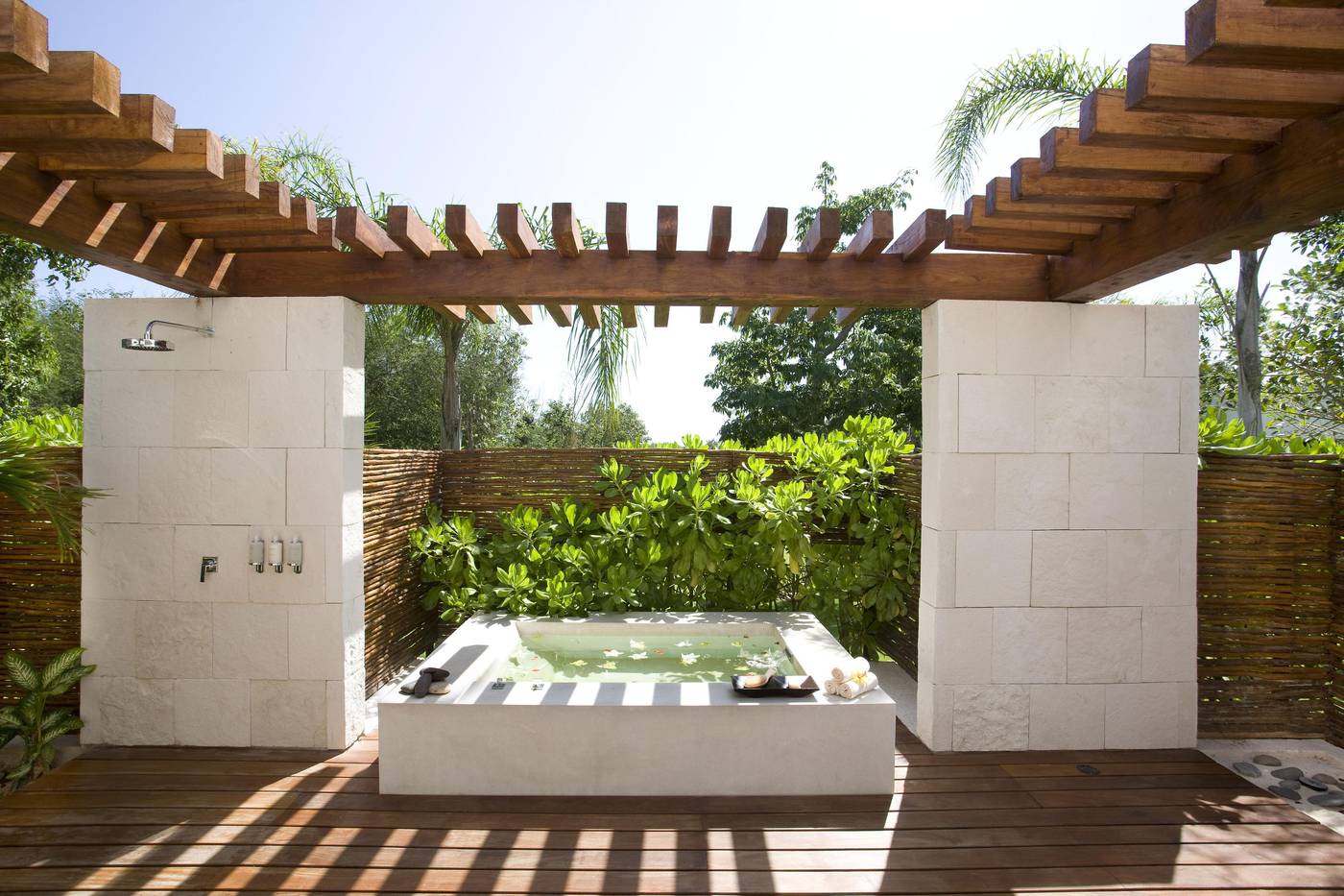 Blue-Diamond-Luxury-Boutique-Riviera-Maya---Adults-Only-Pool-62