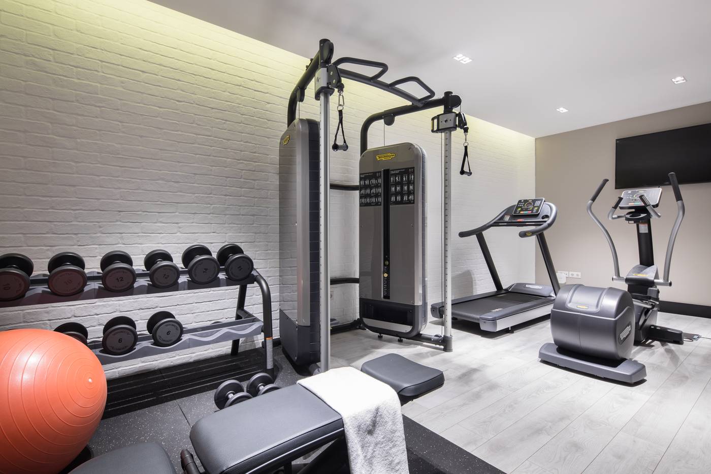 The-Lumiares-Sports-and-Entertainment-51