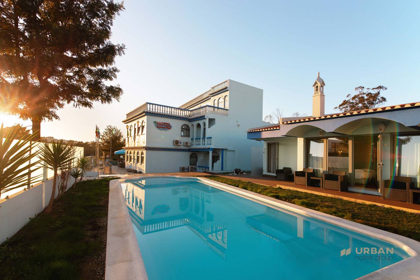 Hotel-Santa-Eulalia-Praia-Pool-1