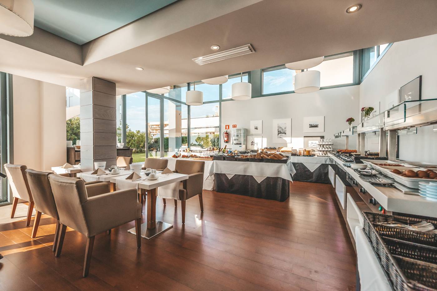 Marins Suites - Adults Only