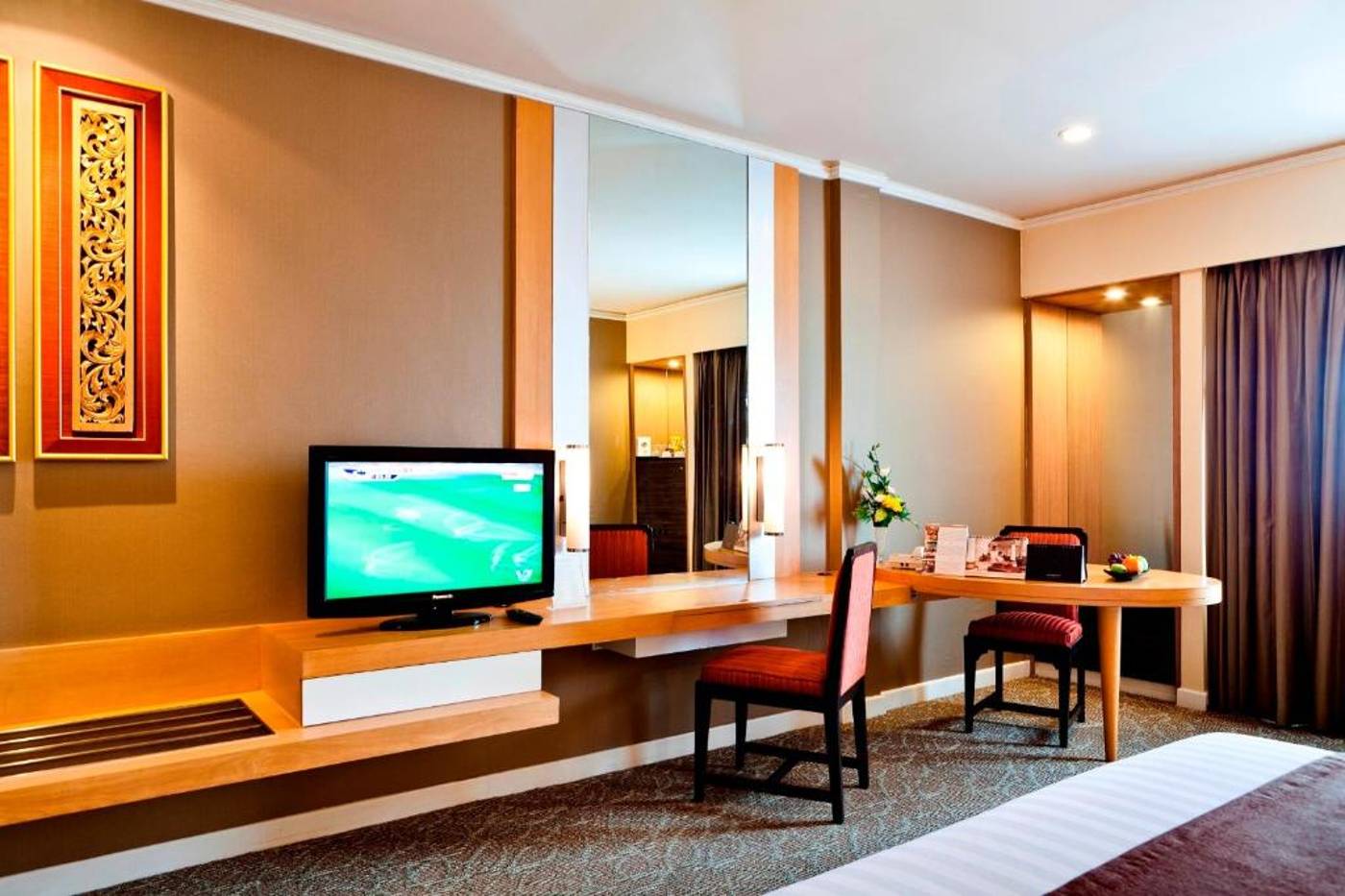 Royal-Princess-Larn-Luang-Bangkok-Room-29