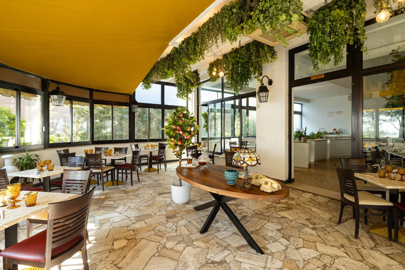 Venezia-2000-Restaurant-12