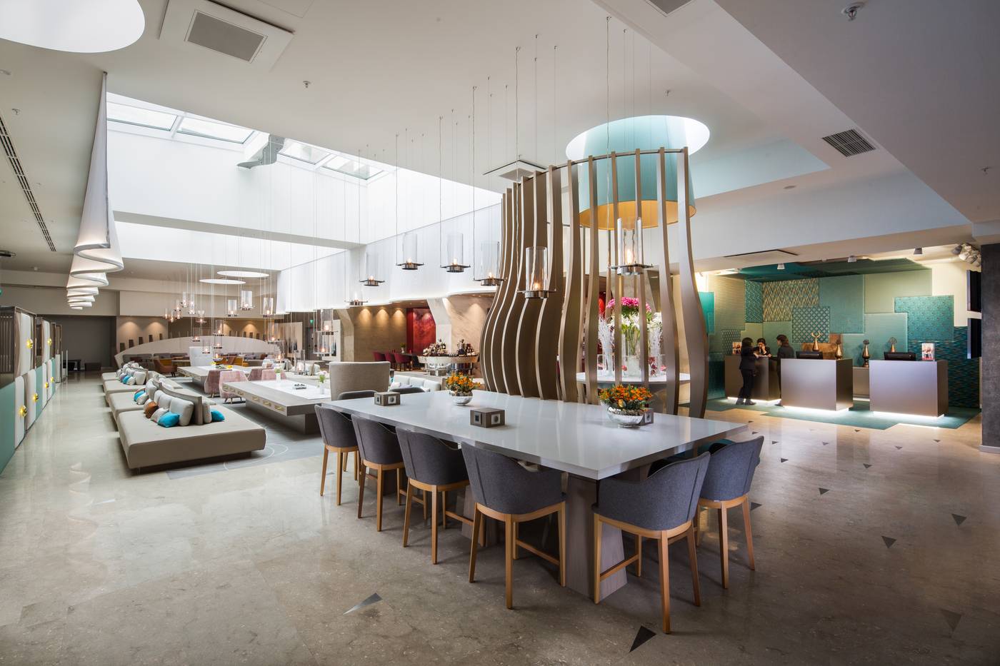 Novotel-Istanbul-Bosphorus-Lobby-14