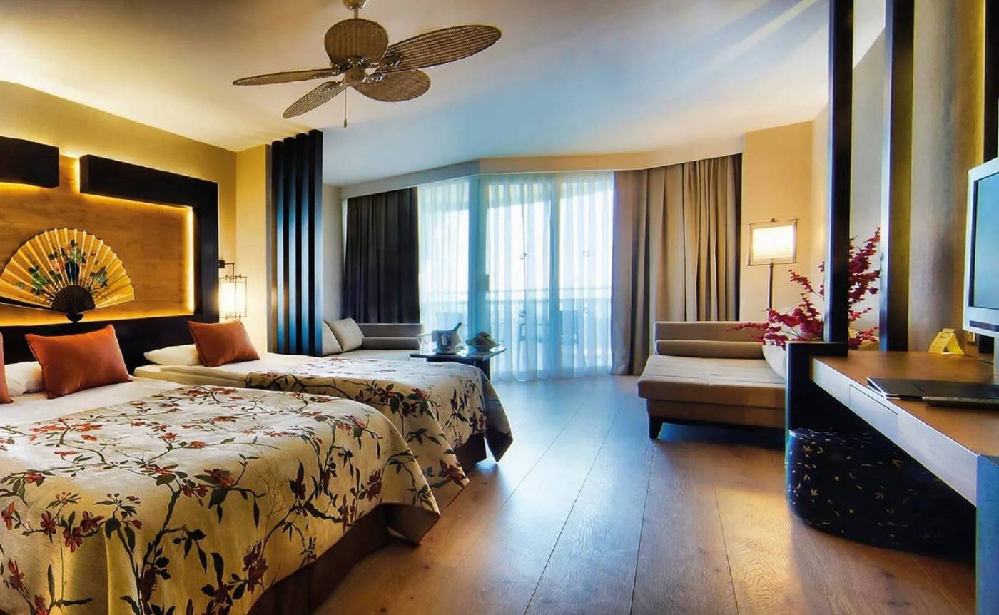 Limak-Lara-Hotel-Room-21