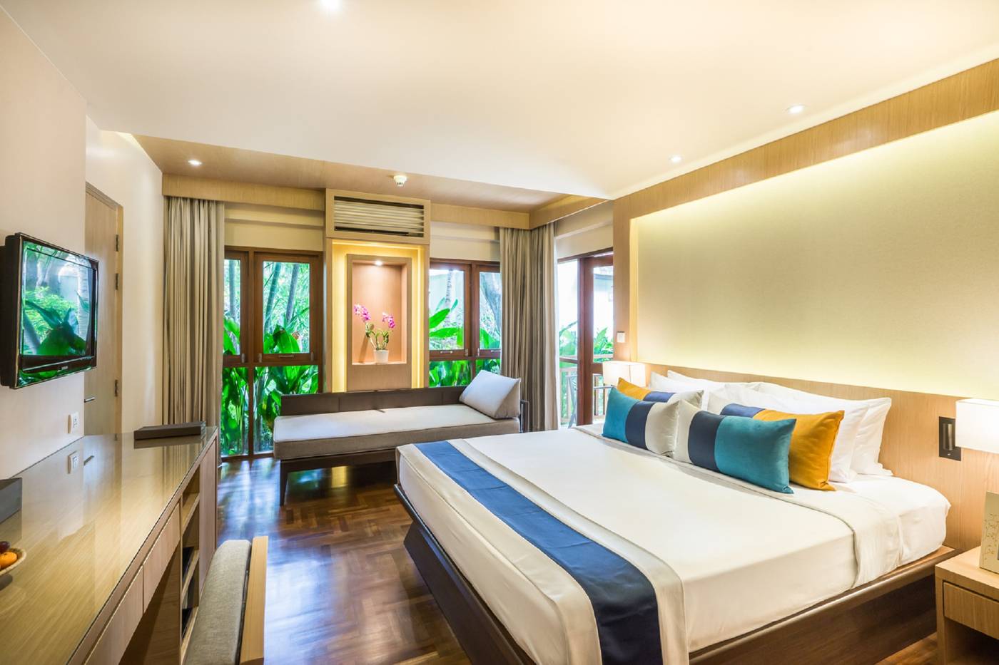 Chaweng-Regent-Beach-Resort-Room-17