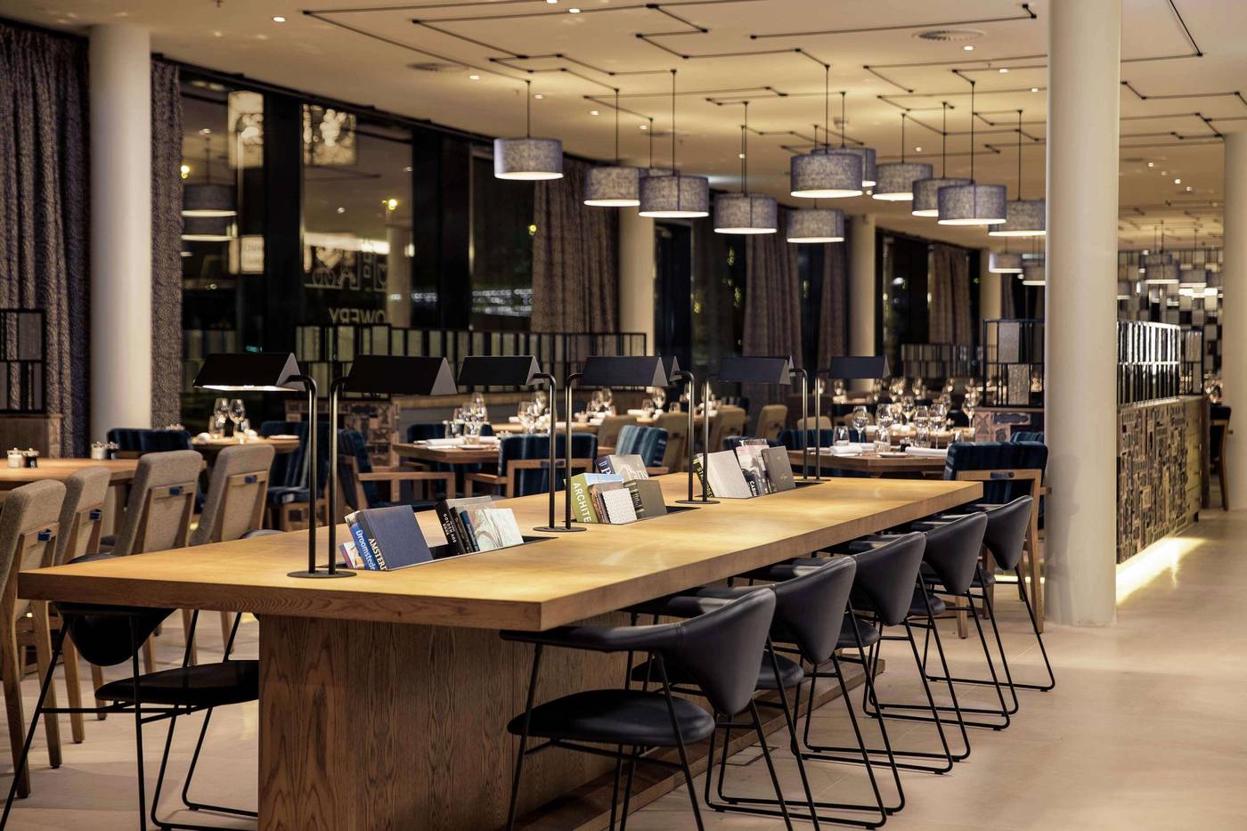 Hilton-Amsterdam-Airport-Schiphol-Restaurant-52