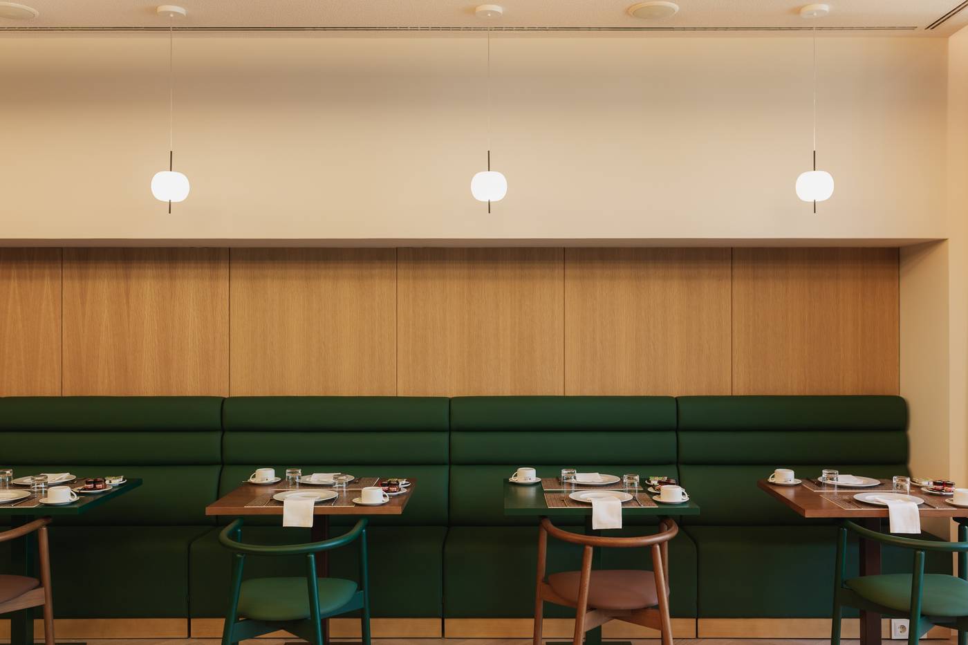 Lumen Hotel and The Lisbon Light Show - Portugal - Lisboa - Restaurant - 6