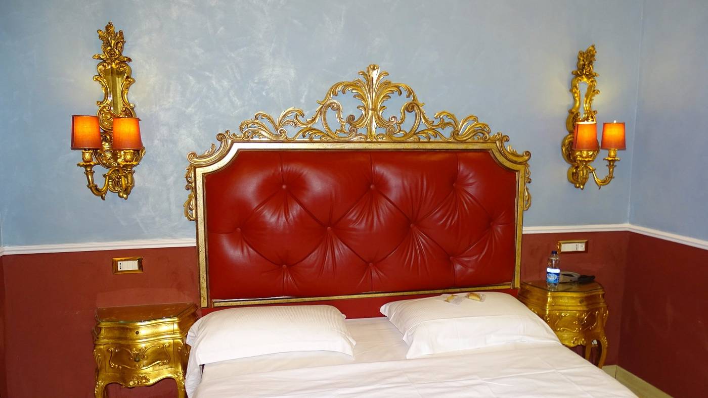 Romanico-Palace-Luxury-Hotel---Spa-Room-37