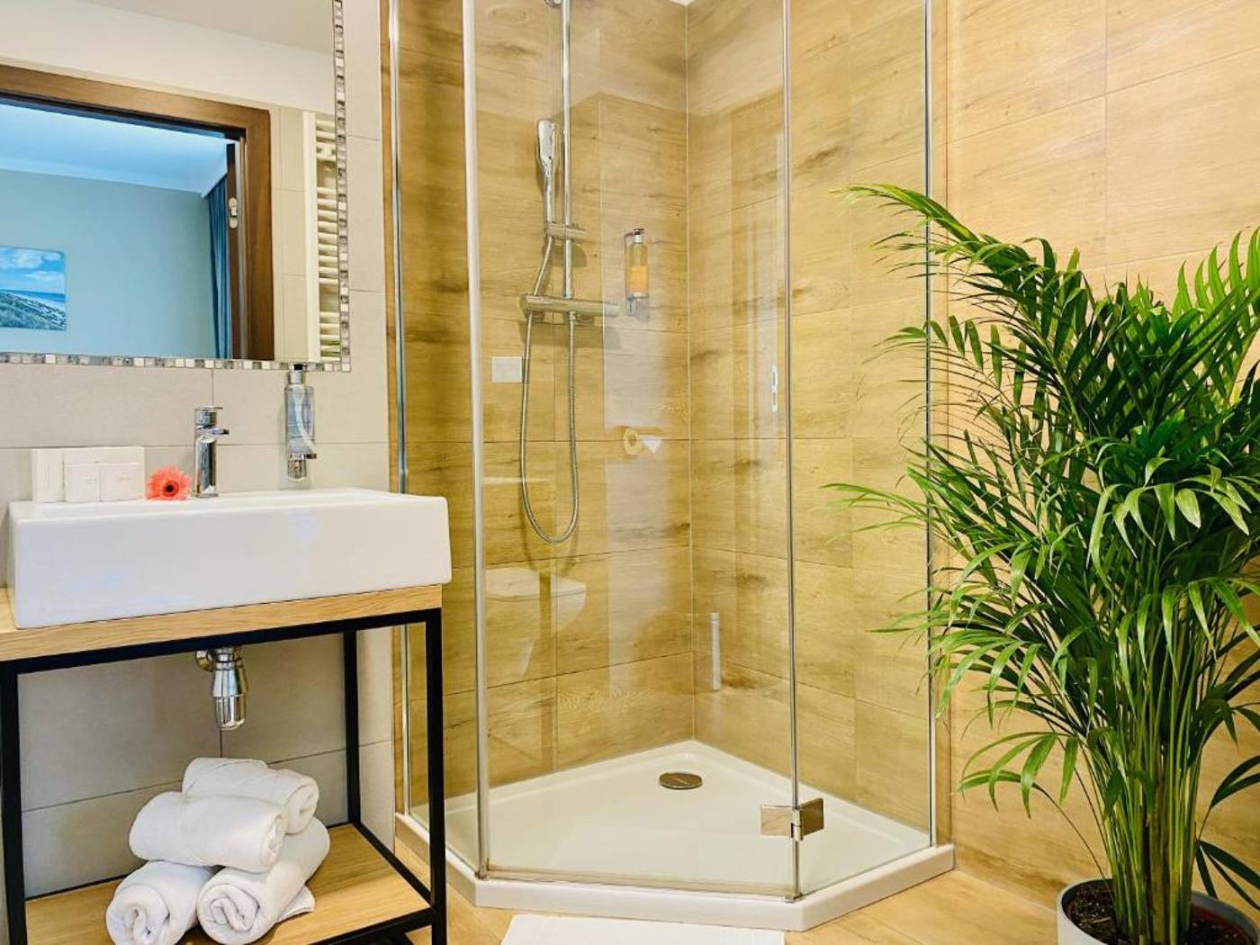 Conrad-Comfort-Aparthotel-Room-35