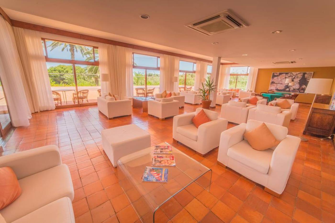 Porto-Santo-Hotel---Spa-Lobby-16