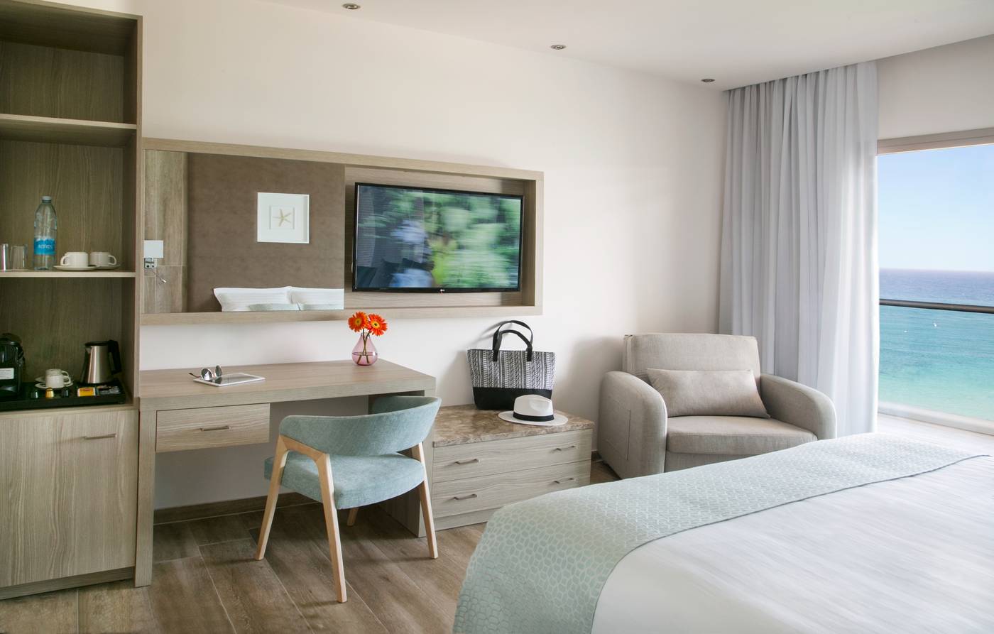 Asterias-Beach-Room-21