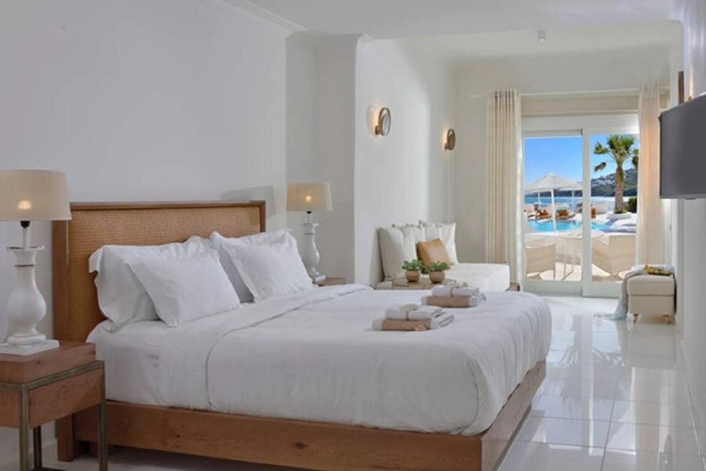 Nissaki-Boutique-Hotel-Room-40