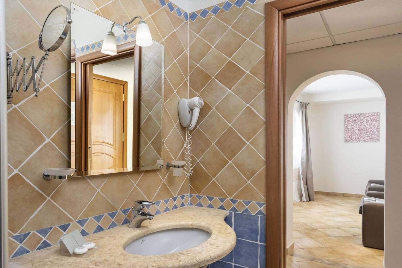 Blu-hotel-Morisco-Room-46