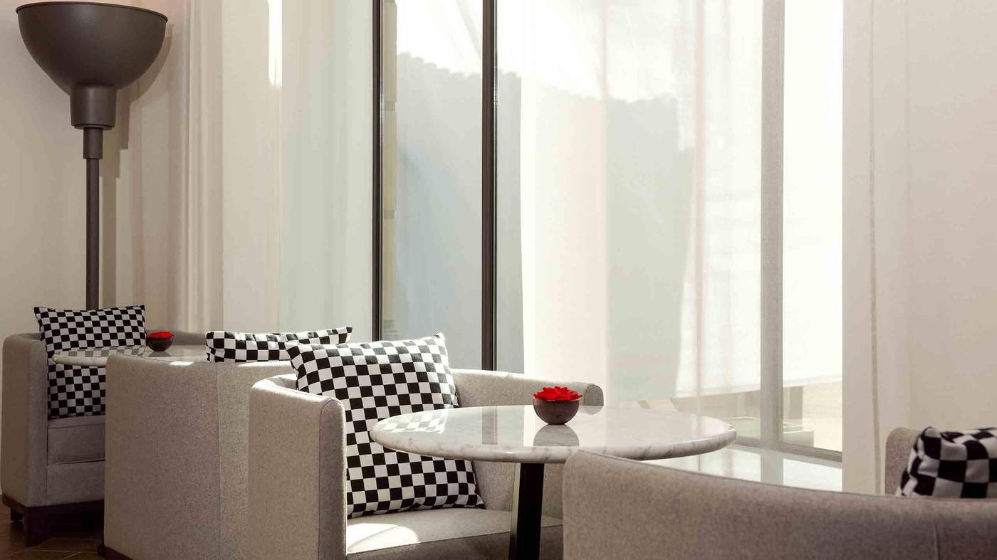 Sofitel-Paris-Arc-de-Triomphe-Bar-23